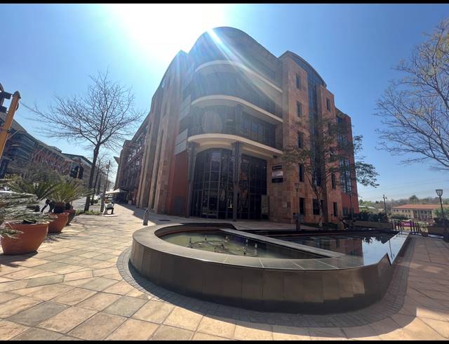 296M² OFFICE TO LET IN MELROSE ARCH